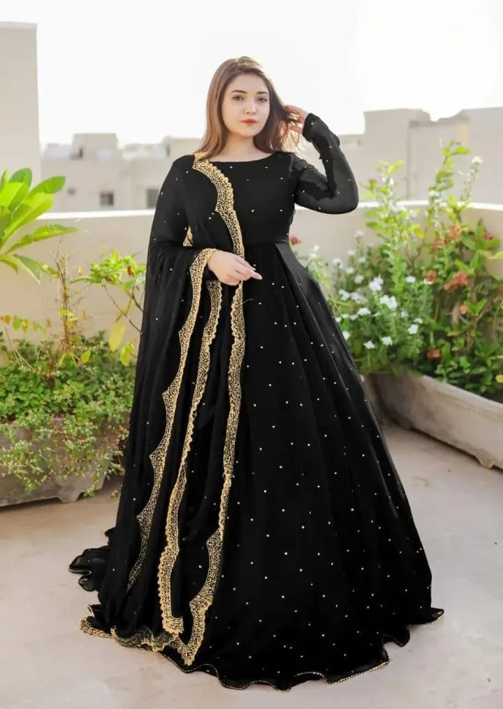 Luxury Chiffon Pearls Work Maxi Dress 3 Pcs – Long Flare 100 Ghair with Embroidered Dupatta & Trouser